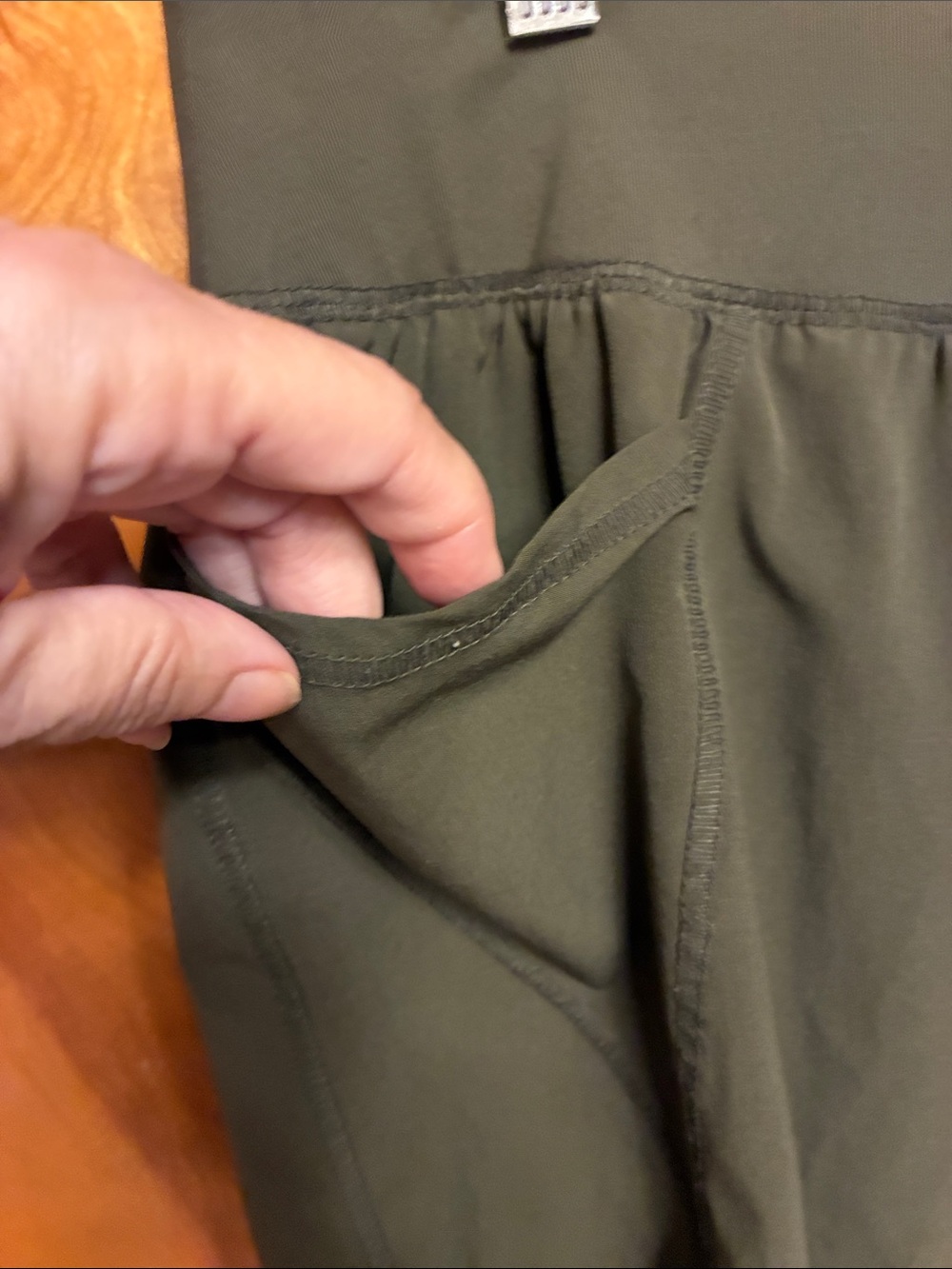 LIVI ACTIVE. Olive Green Skort with Built-In Shorts with pockets. Size L (14-16) - Picture 2 of 11